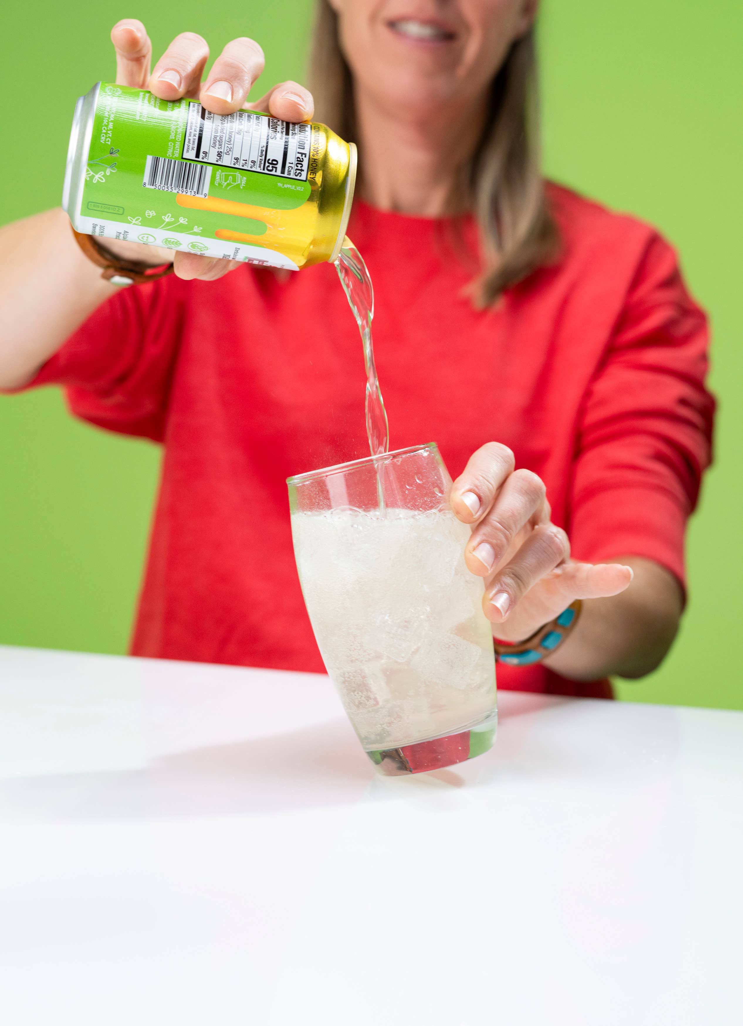 Yes Honey - Wholesale Soda/Carbonated Drink - Yes Honey - 100% Honey Sweetened Soda- Apple 2