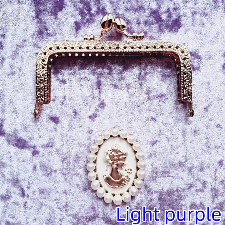 LeisTextileStudio - Wholesale Wallet - Women's - Handmade Velvet Vintage Kiss lock Handbag With Card Holder23