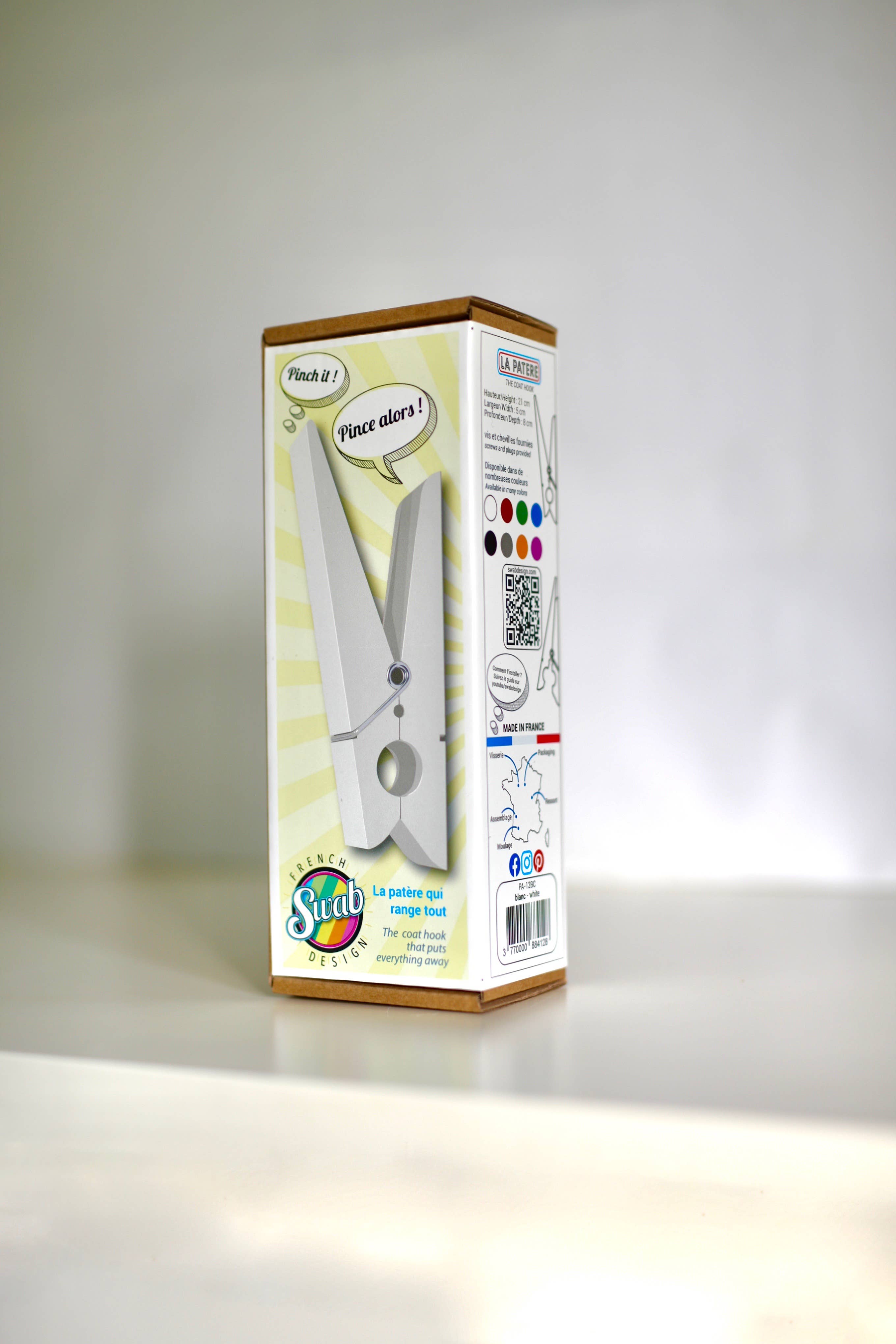 Mat Orange ABS und Edelstahl Mantelhaken Orange – PINCE ALORS für den Großhandel auf Faire10