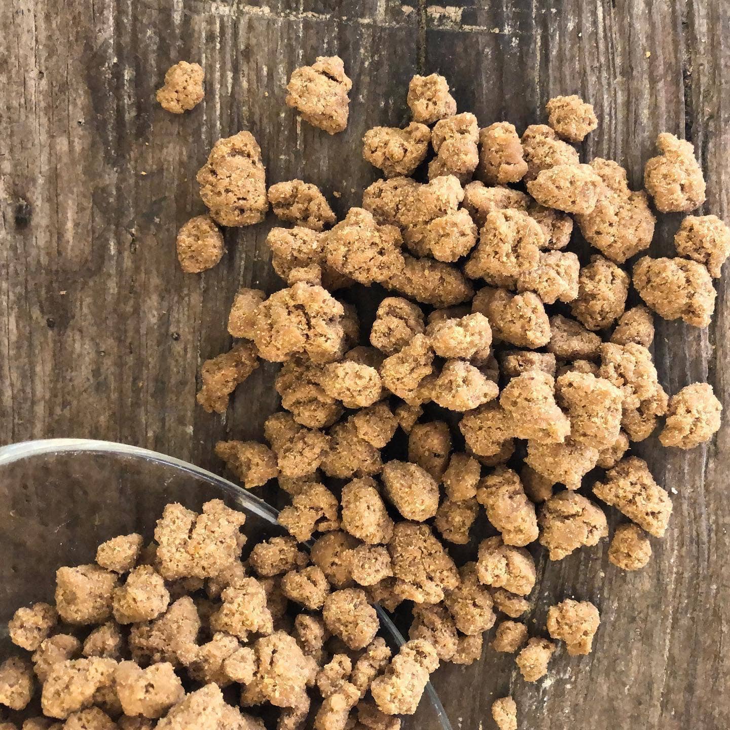 Cooka's Cookies - Wholesale Pet Treats - Dog - Chicken Crumble - Guilt-free treats for dogs & cats4
