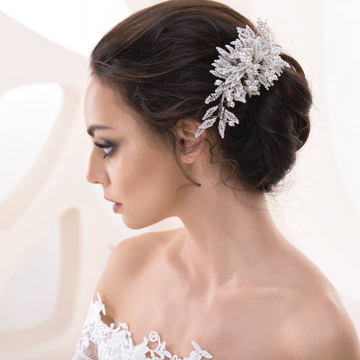 Handmade hair accessory for wholesale by Bajabella