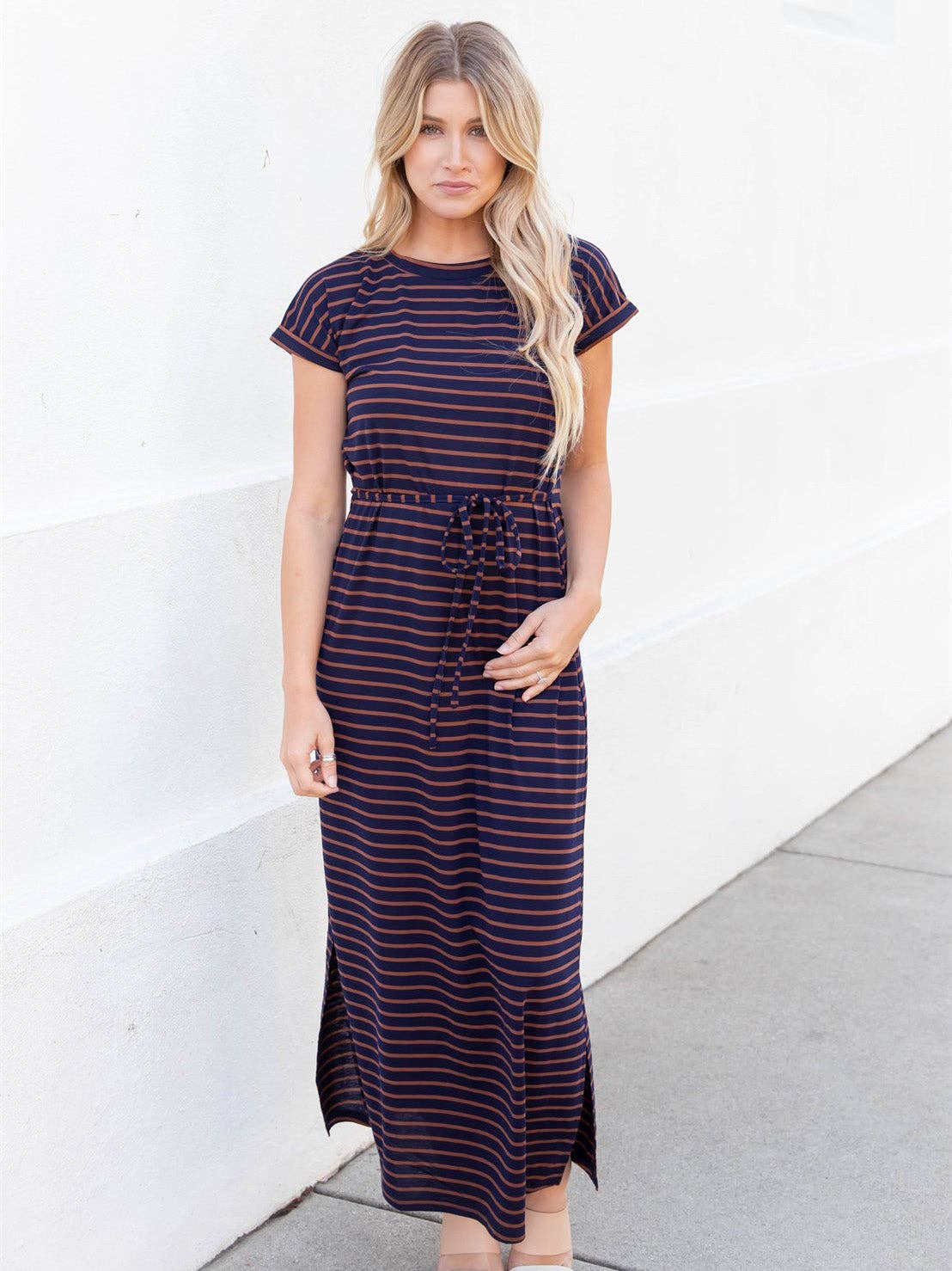 Tickled Teal – Engroshandel Kjole - Dame – Izzy Maxi kjole med stribet talje4