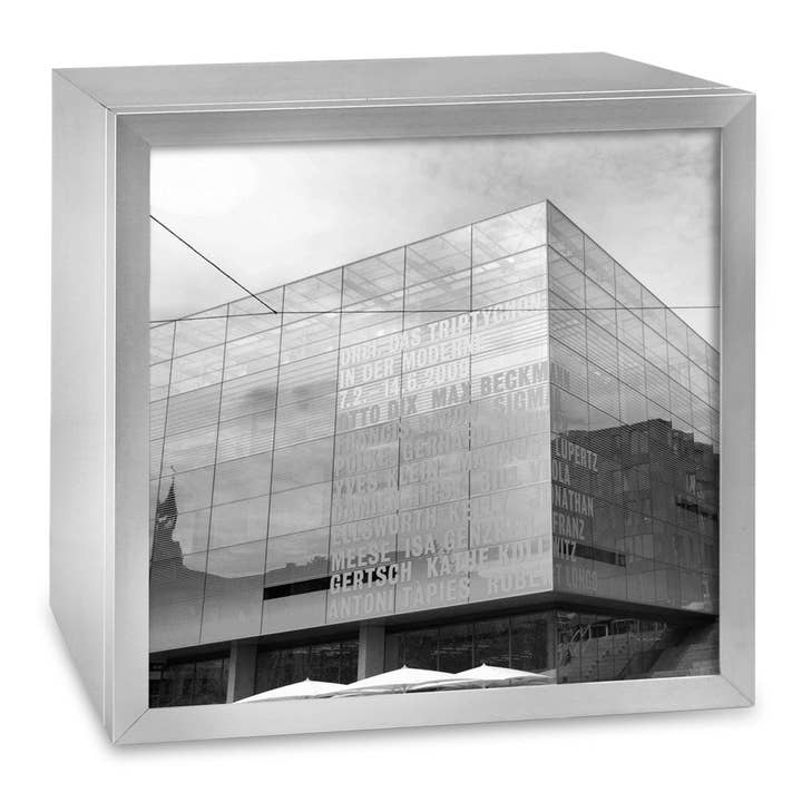 Lightbox Stuttgart - Museum of Fine Arts for wholesale by COGNOSCO