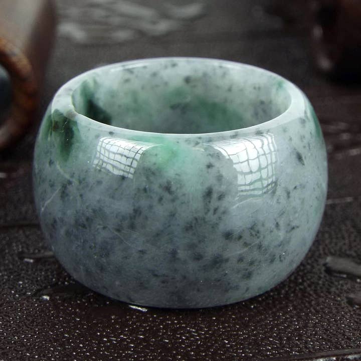 Bred Ring Grøn Grå Jade Naturlig Os 7.75 - 17.9mm for engroshandel hos Vintagecollection888
