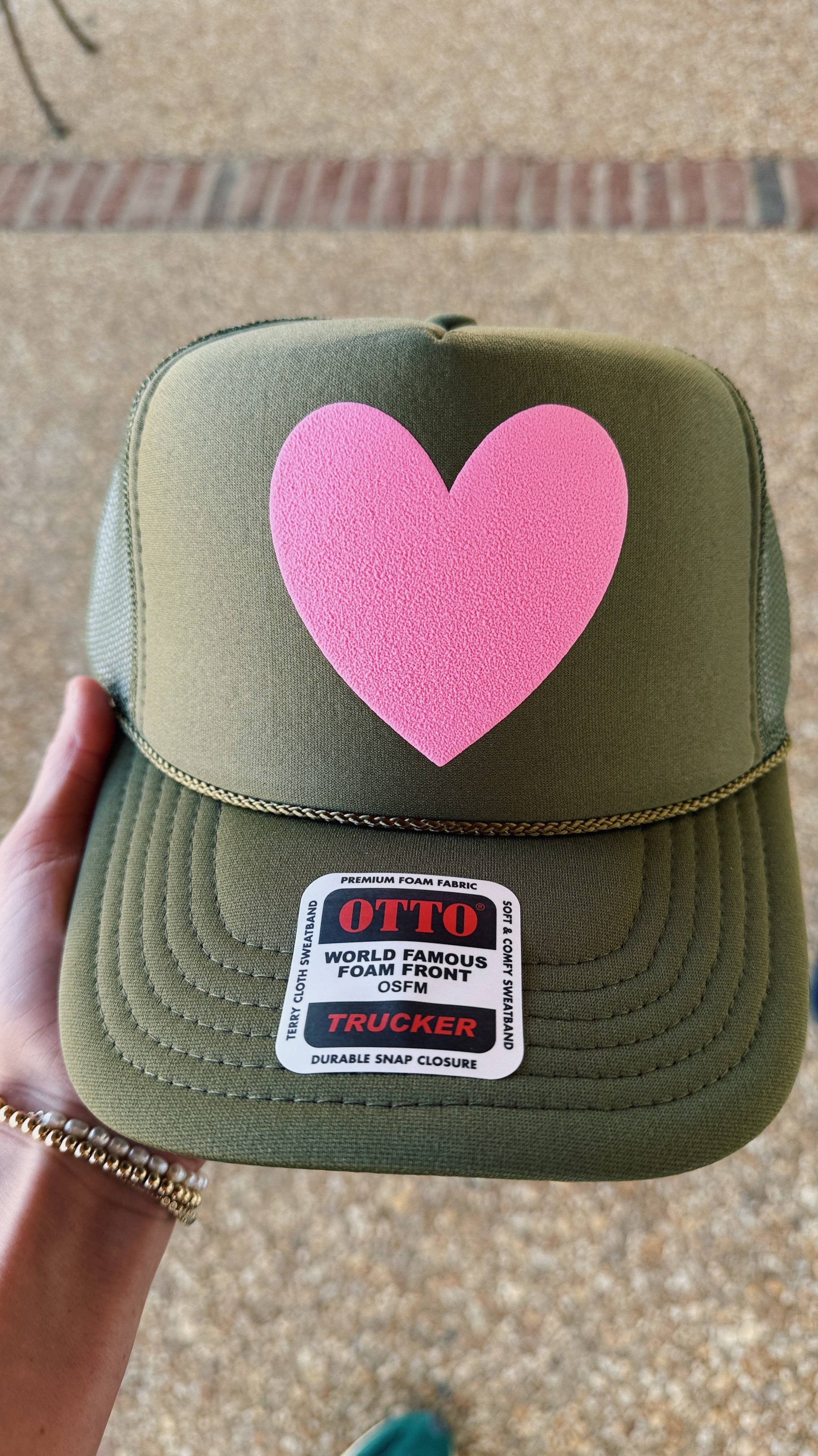 La Fête Goods - Wholesale Trucker Hat - Women's - Happy Heart Trucker Hat12