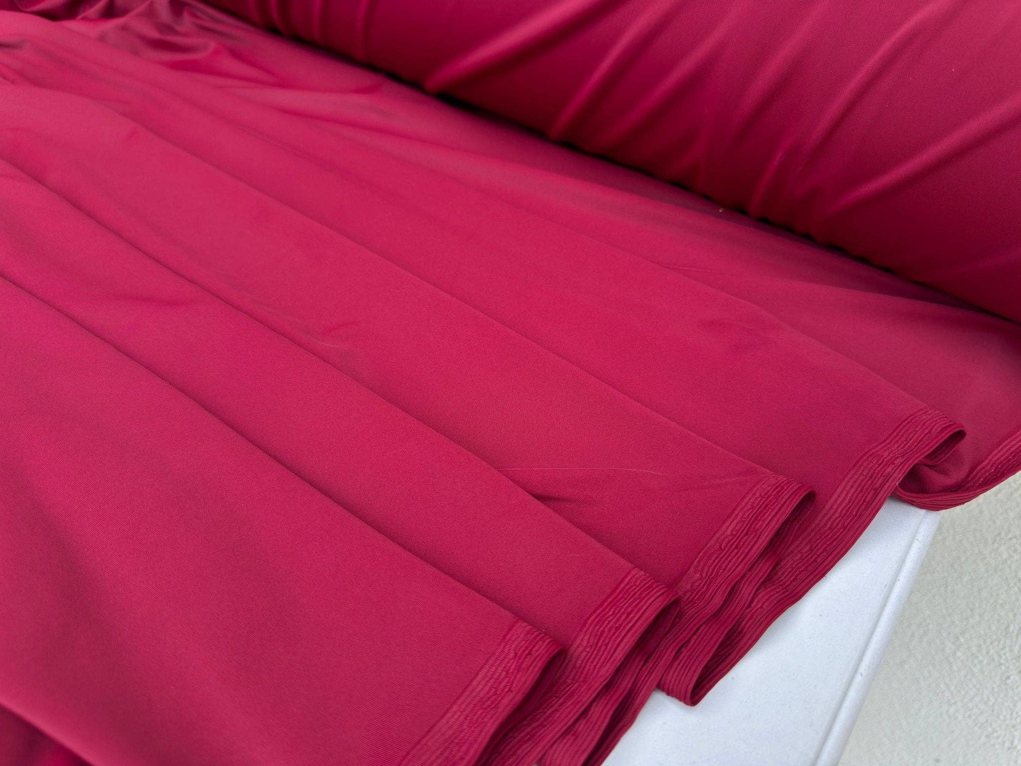 GalaTextile - Venta al por mayor Tela - Tela de spandex de nailon mate burdeos, elástica en 4 direcciones por yarda para trajes de baño, tela de licra, ropa deportiva, ropa interior, tela de novia3