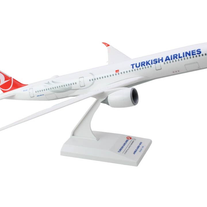 Daron Worldwide Trading - Wholesale Decorative Tabletop Object - SKYMARKS TURKISH A350-900 1/200 TC-LGJ4