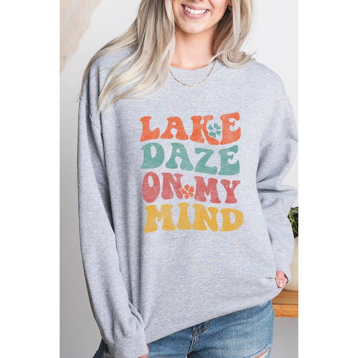 SWEAT-SHIRTS IMPRIMÉS VINTAGE LAKE DAZE ON MY MIND pour la vente par Illustrated Society