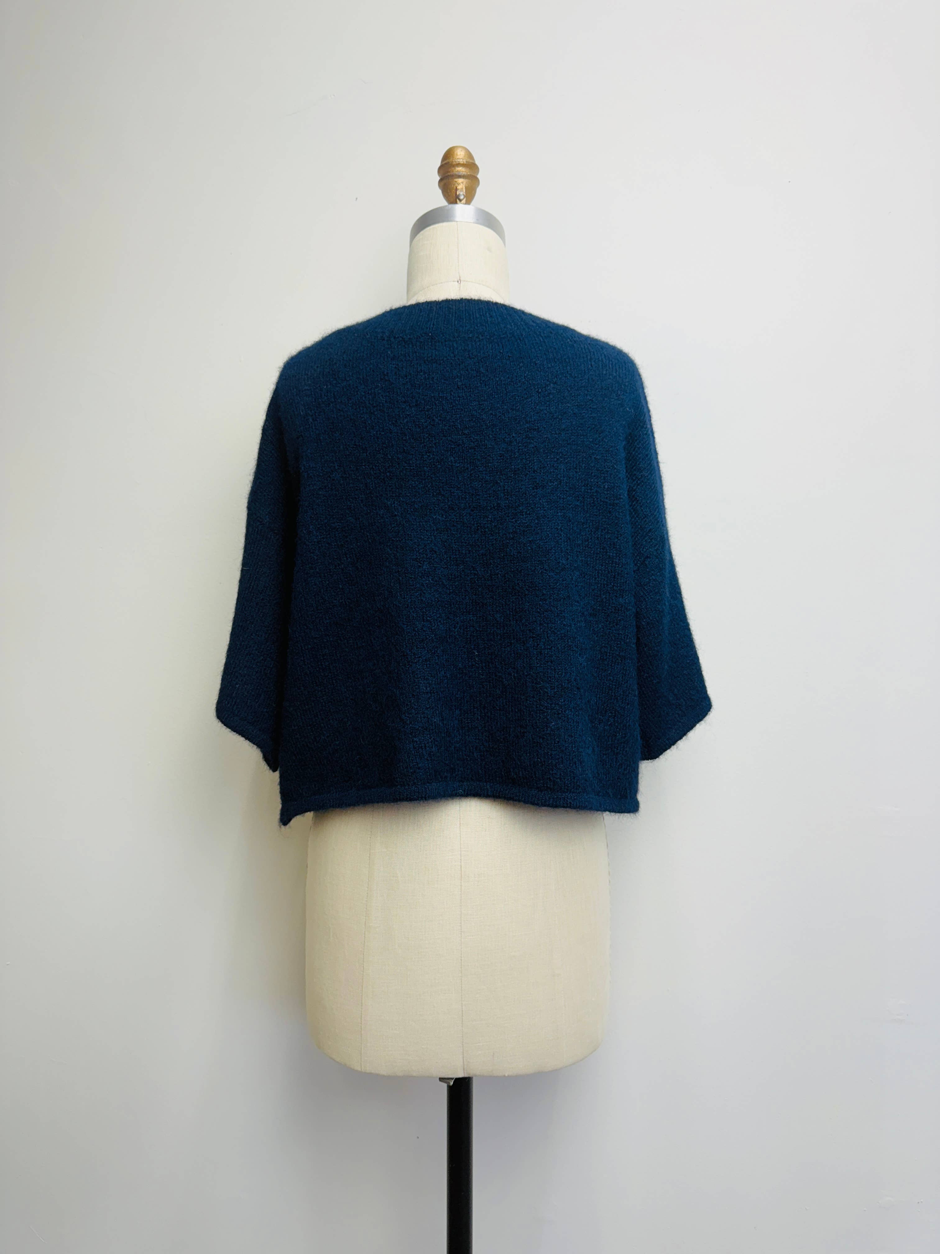 CANDESCENT - Wholesale Cardigan - Women's - Cropped Boxy Soft Knit Cardigan - LOU CARDIGAN18