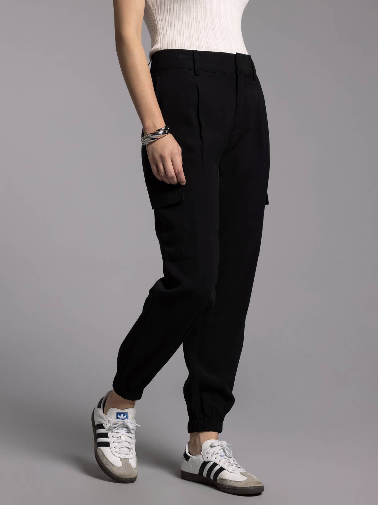 Weekend Los Angeles – wholesale Pants – Women's – Cargo Jogger Pants - LEA PANTS10