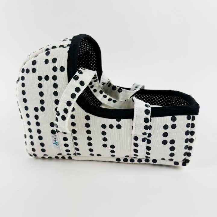 Mini-Puppenbett weiches Bassinet - Schwarz-weißer Punkt für den Großhandel von Heidi & Finn