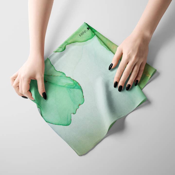 MINI. Rainbow Green Play Silk for wholesale by MARIA.