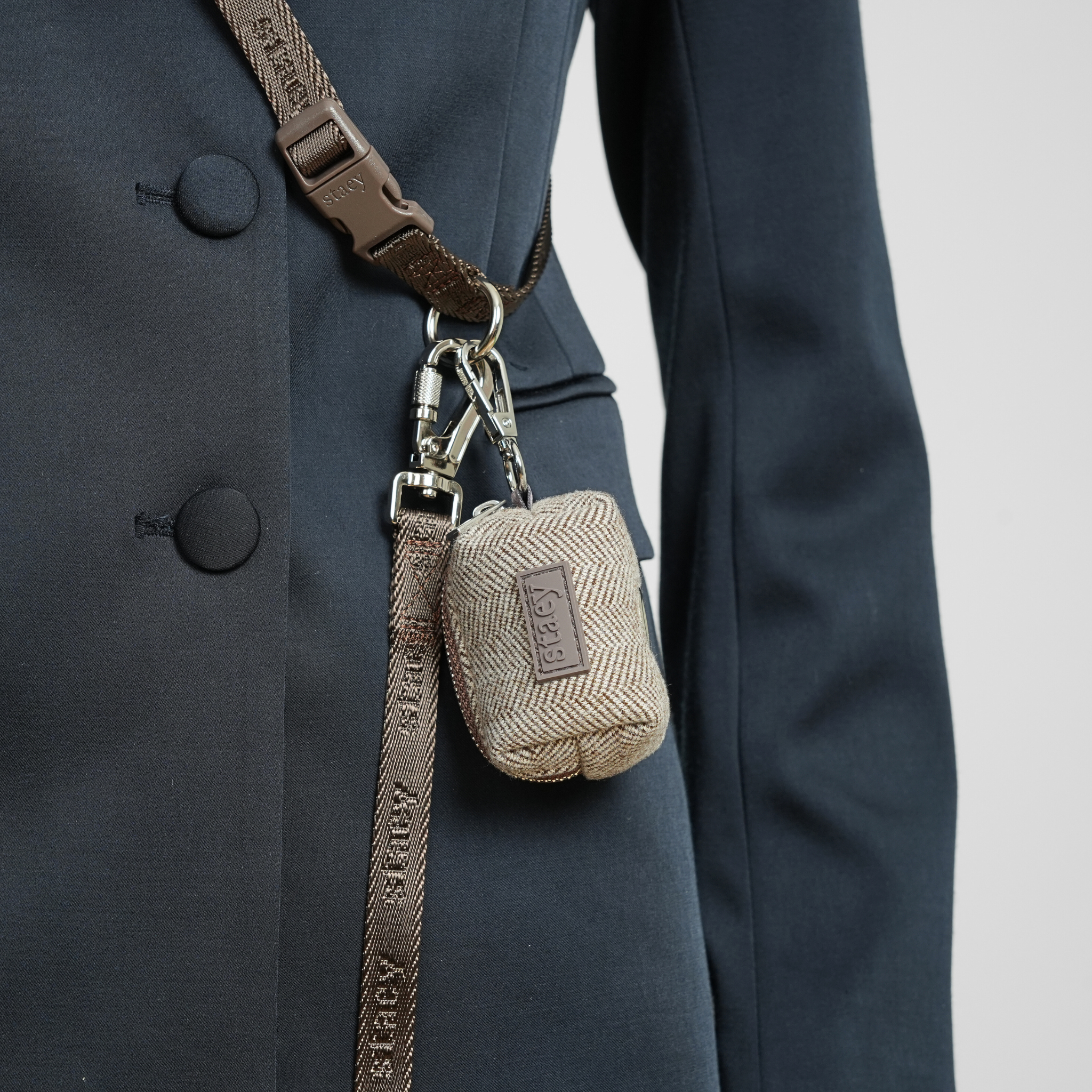 Staey - Wholesale Pet Leash - Dog - Hands-Free Dog Leash | Mocha3