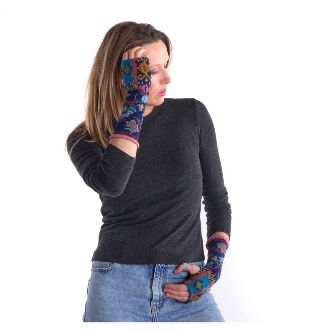 Dub & Drino - Wholesale Gloves - Women's - Thumb-less mittens Grenade