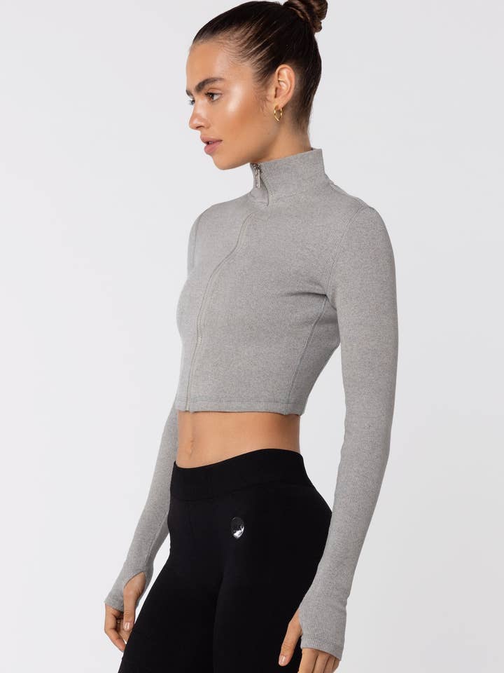 Nicky Kay - Wholesale Athletic jacket – Women′s - Ariana Long Sleeve Zip Up - Grey1