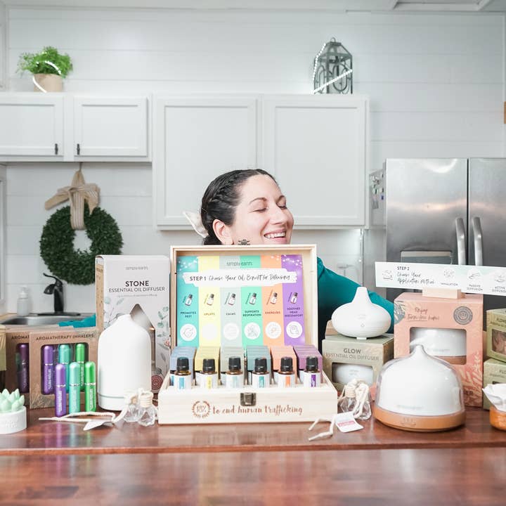 Simply Earth - Wholesale Essential Oil - Essential Oil Diffusing Kit with Multiple Diffusers4