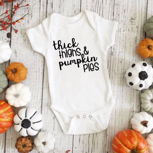 Tutina con cosce spesse e torte di zucca per la vendita all'ingrosso da parte di Canopy Road Collection