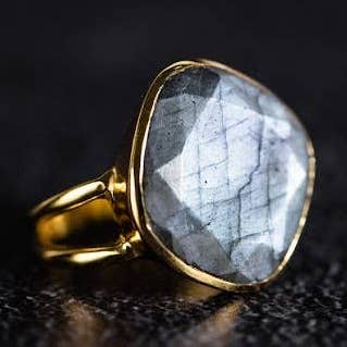 Atelier Leblanc - Wholesale Cocktail/Statement Ring - Elegance Ring - Labradorite or Onyx or Moonstone3