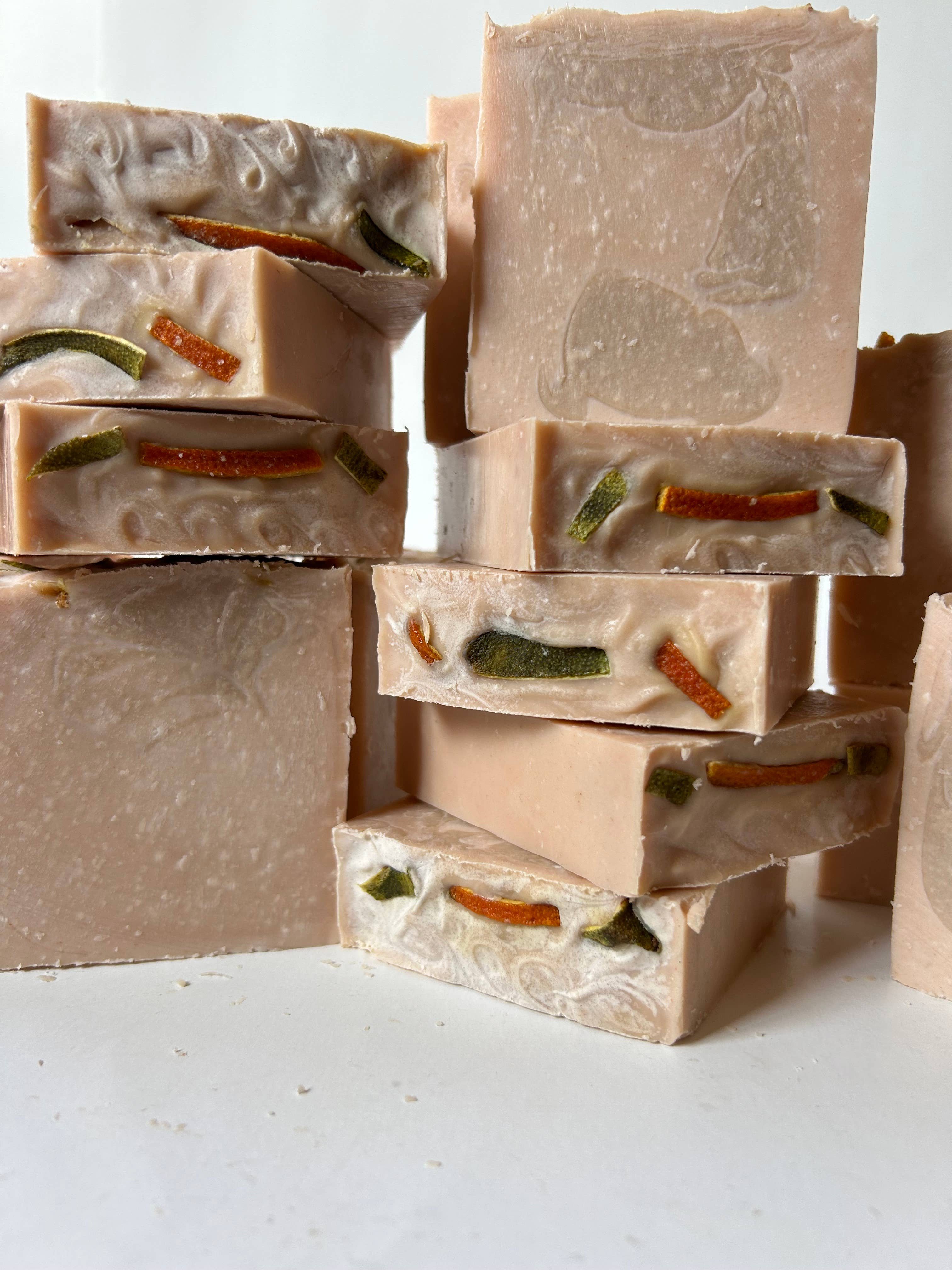 Blue Butterfly Botanicals - Vendita all'ingrosso Saponette - Sapone artigianale Citrus Splash2