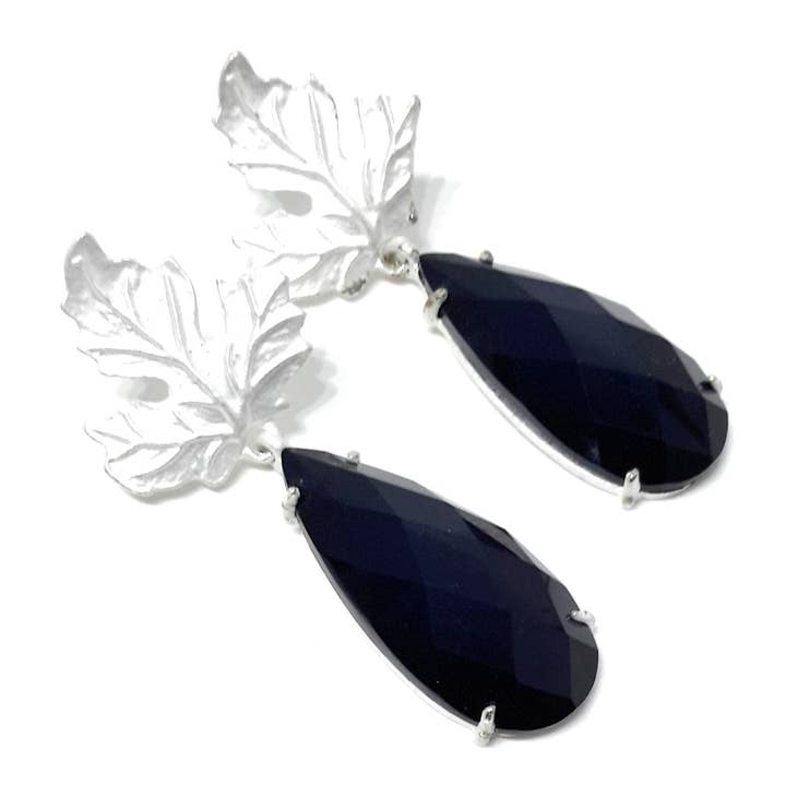 Boucles d'oreilles en érable · Bleu nuit pour la vente par BRANDELIA