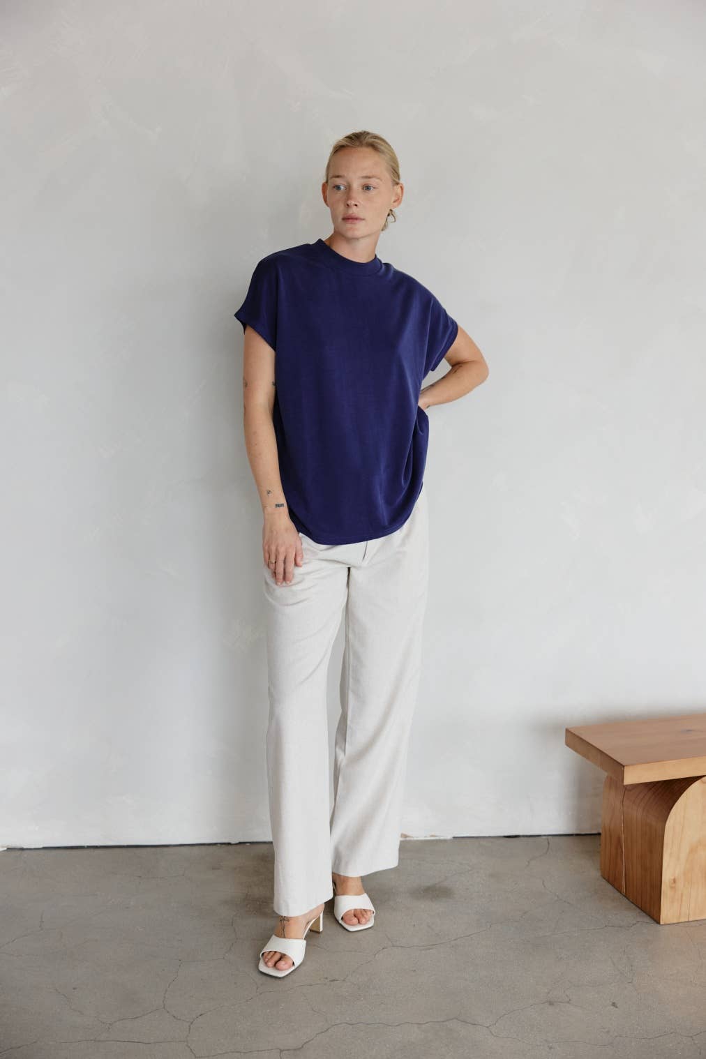 MOD REF - Vente T-shirt – femme - The Ashton Top | Haut délavé à épaules tombantes15