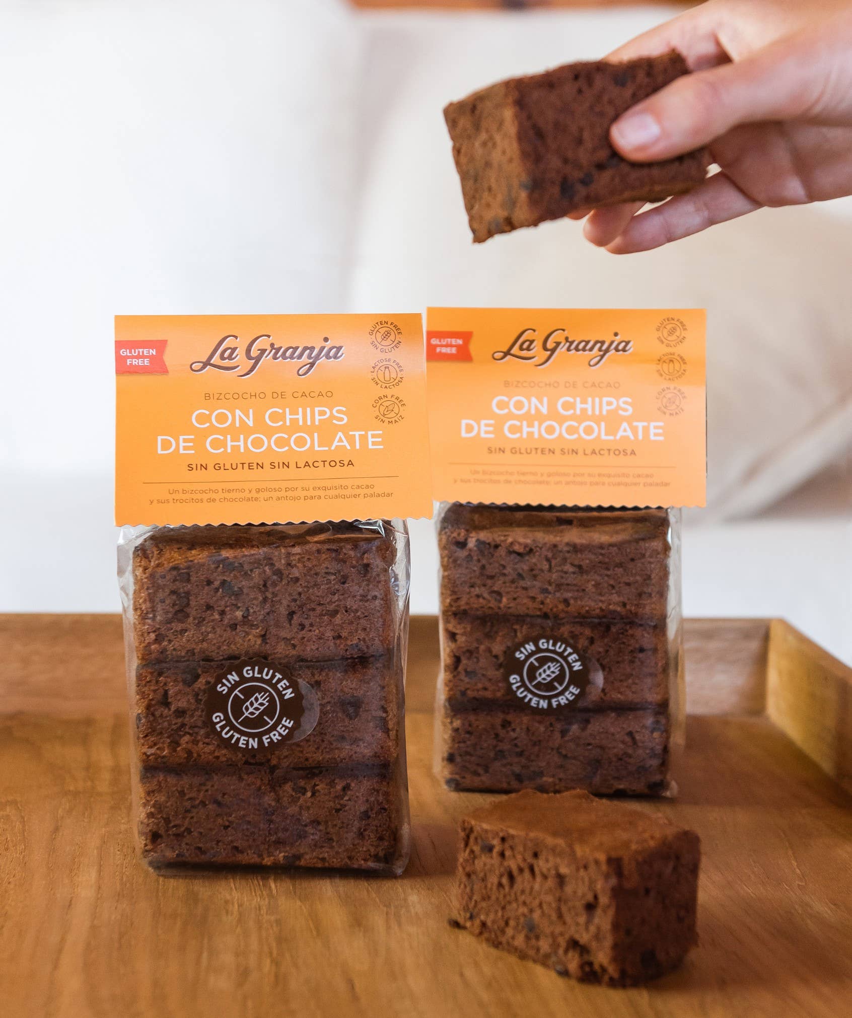 LA GRANJA FOODS 1959 - Wholesale Cake - GLUTEN-FREE CAKE WITH COCOA AND CHOCOLATE CHIPS1