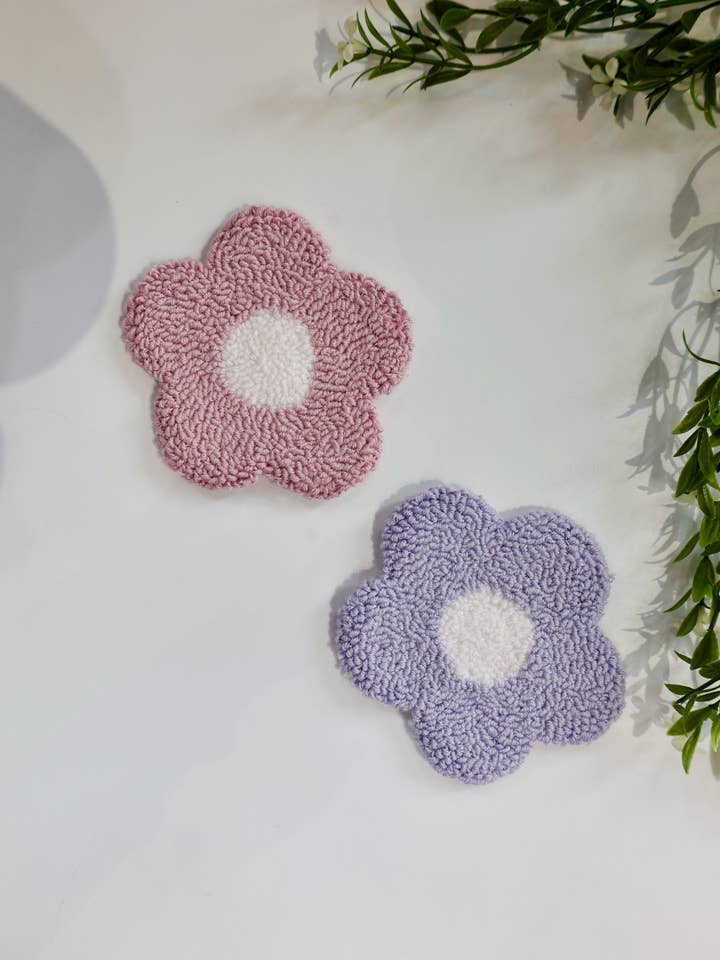 HANDMADE PUNCH NEEDLE MUG RUG - FLOWER for wholesale by UNICORNIO STUDIO
