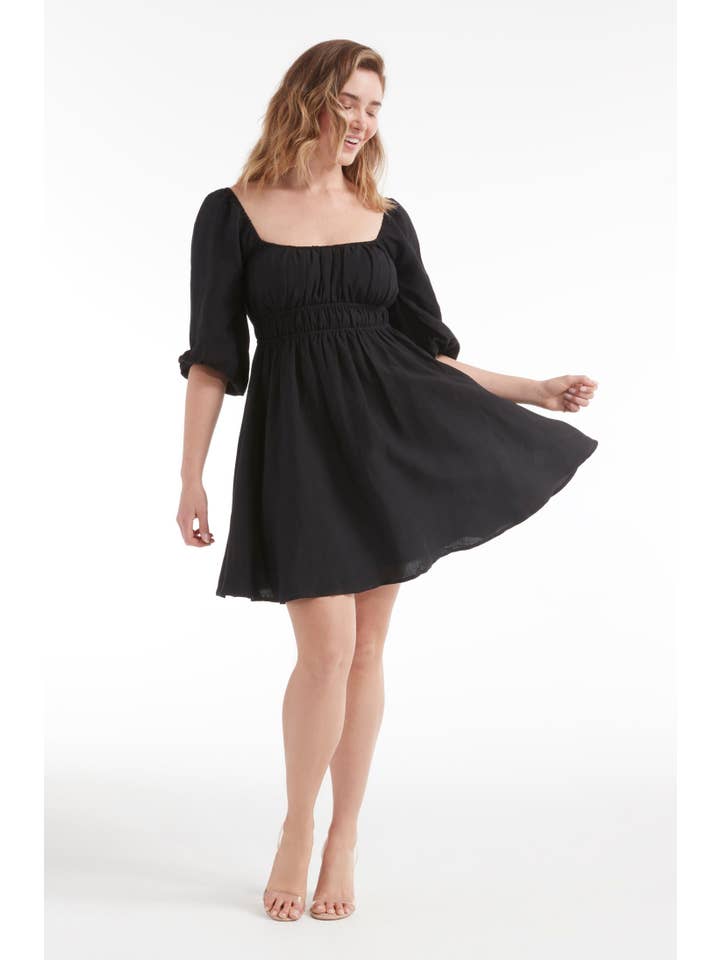 Preto Vestido Mini Lala Ajustado - Bainha Curta para venda a revendedores na Faire6