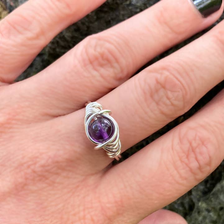 Distorted Earth - Vente Solitaire - Bague améthyste en argent, bijou en cristal Boho, pierre violette1