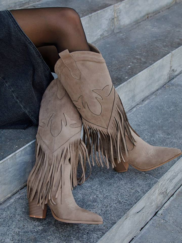 SWEET MAGIC SHOES & BAGS - Wholesale Cowboy Boots - Women's - SUEDE COWBOY BOOT WITH FRINGES1