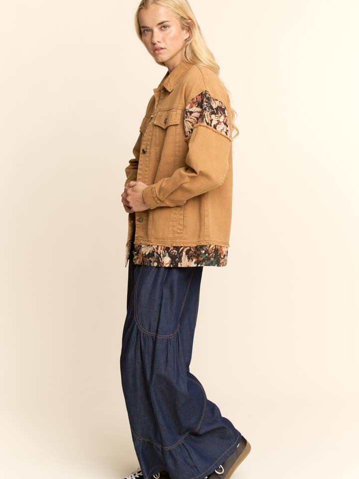 Davi & Dani - Wholesale Jacket - Women's - STONE WASHED DENIM JACQUARD PANEL MIDI JACKET11