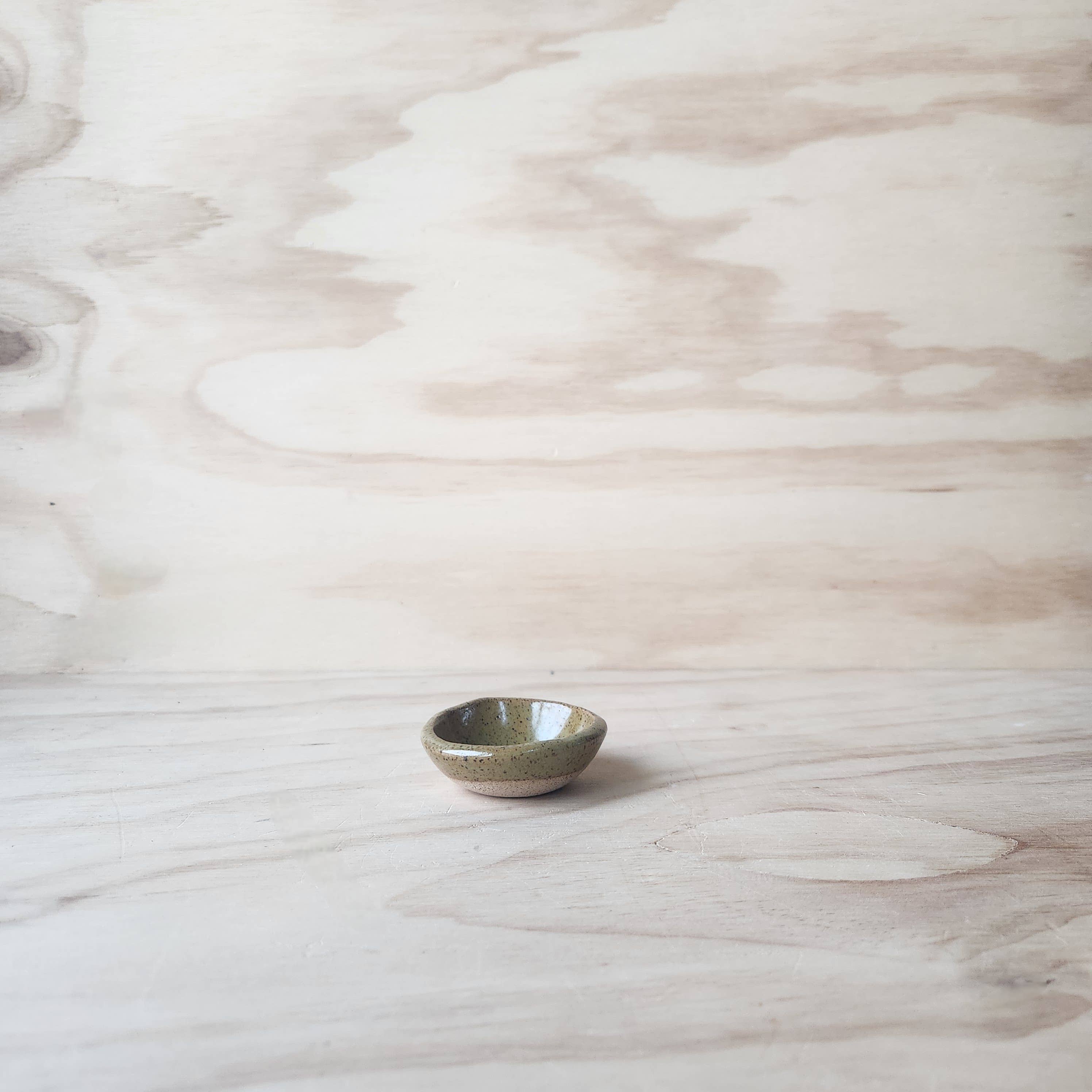 Tactile Earth - Wholesale Bowl - Mini Bowl (1.5 oz) | Specky White3