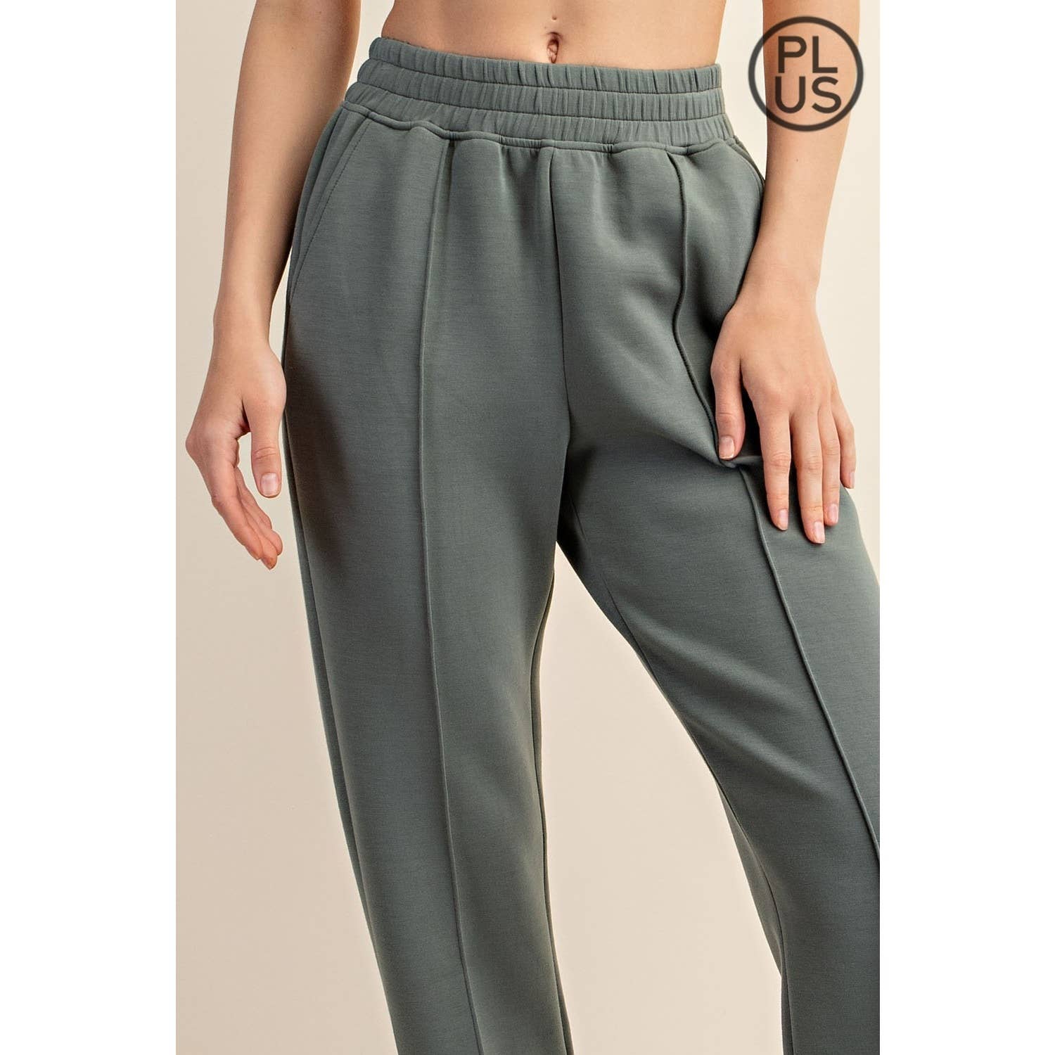 Rae Mode - Wholesale Broek - Dames - PLUS SIZE MODAL SCUBA PINTUCK BROEK7