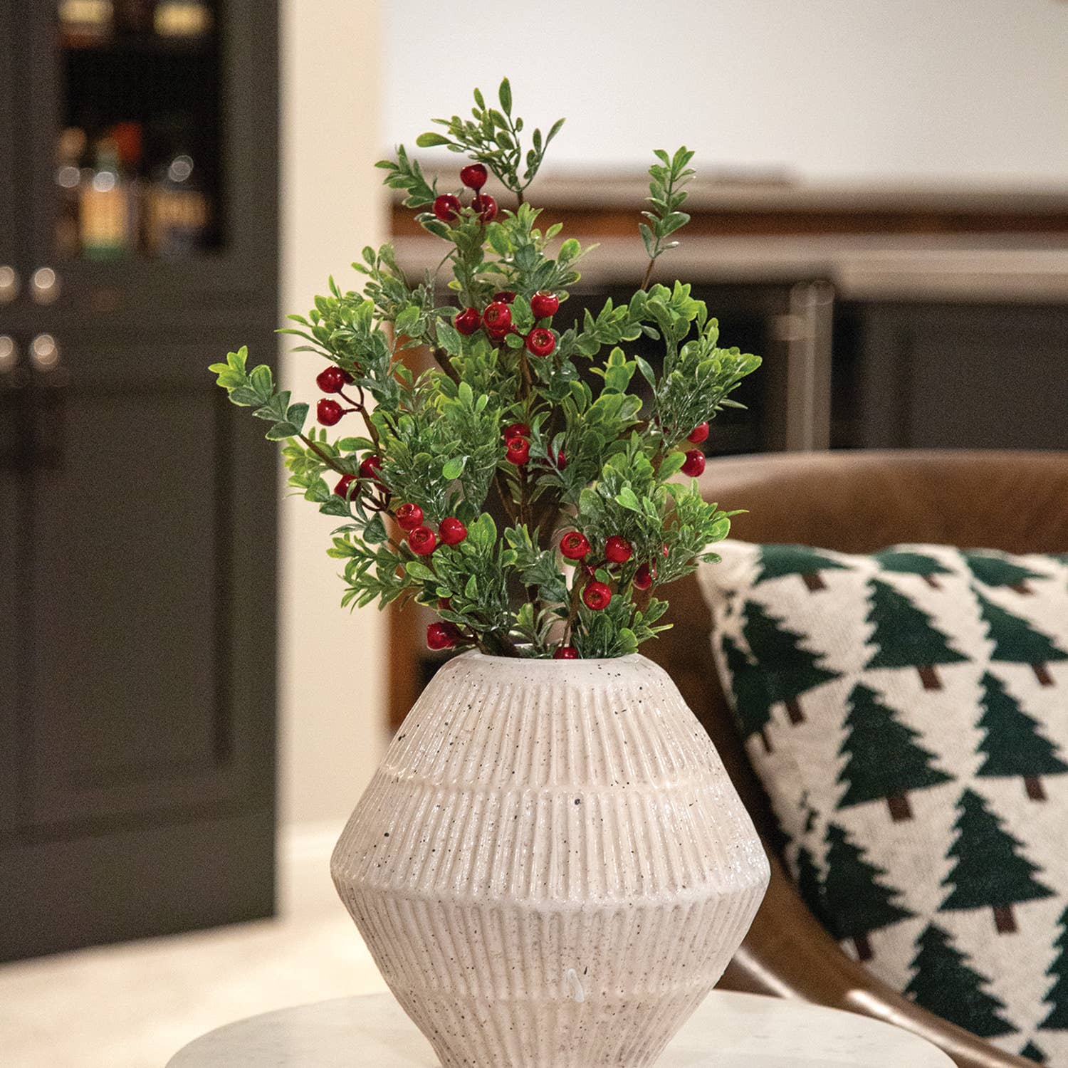 Saybrook Lane - Wholesale Artificial Plant - Frosted Boxwood & Gooseberry Spray, 28"1