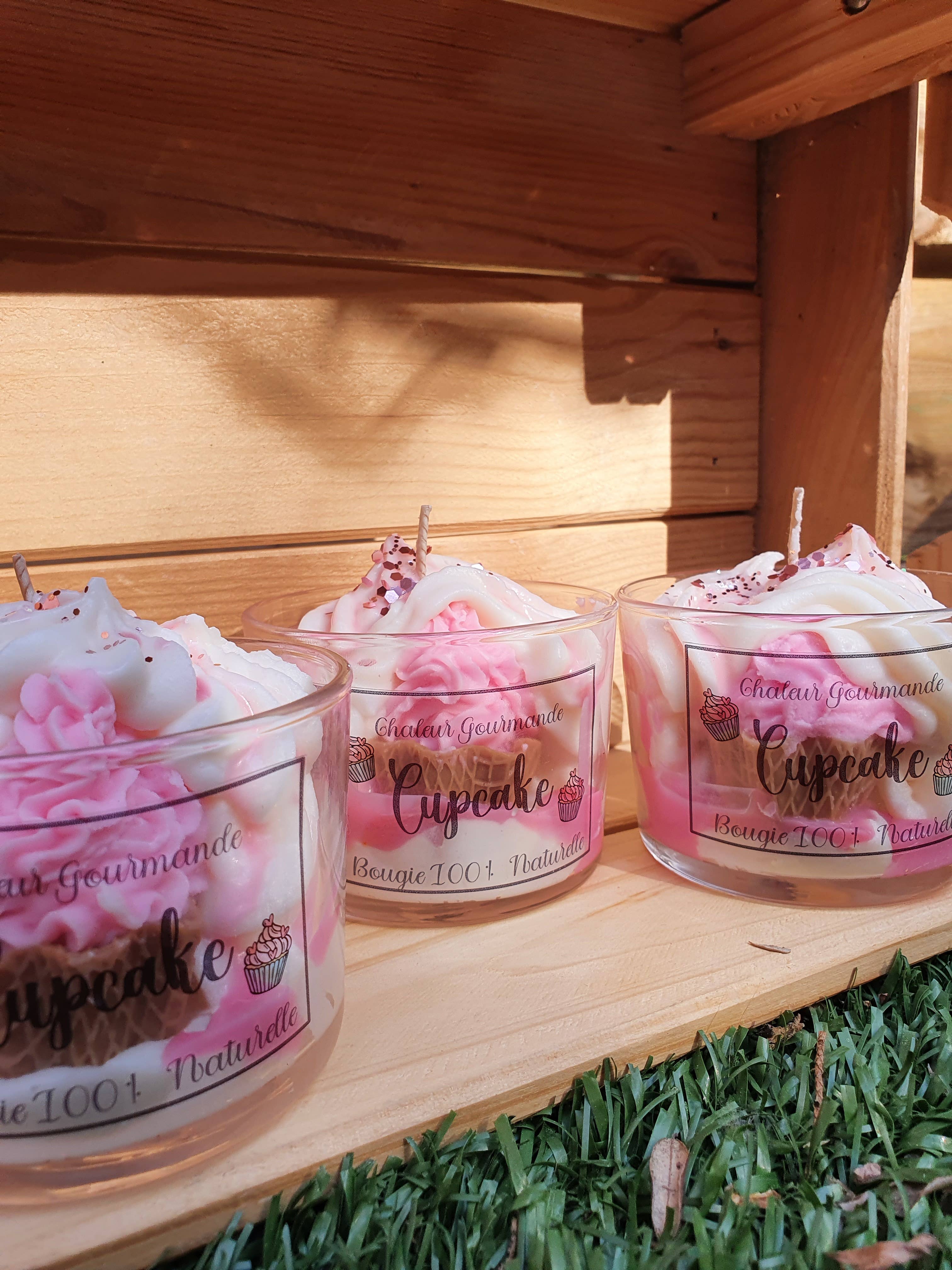 Chaleur Gourmande - Wholesale Novelty Candle - Cupcake candle1