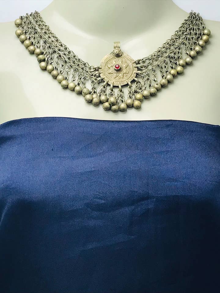 Silver Kuchi Bells Choker Necklace With Vintage Pendant for wholesale by vintarust