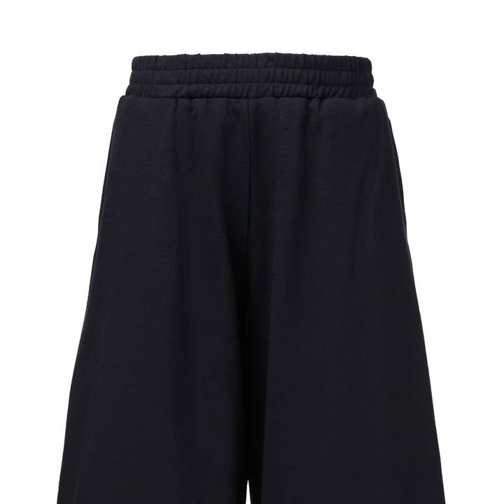 Pantaloni samurai neri per la vendita all'ingrosso da parte di Infantium Victoria