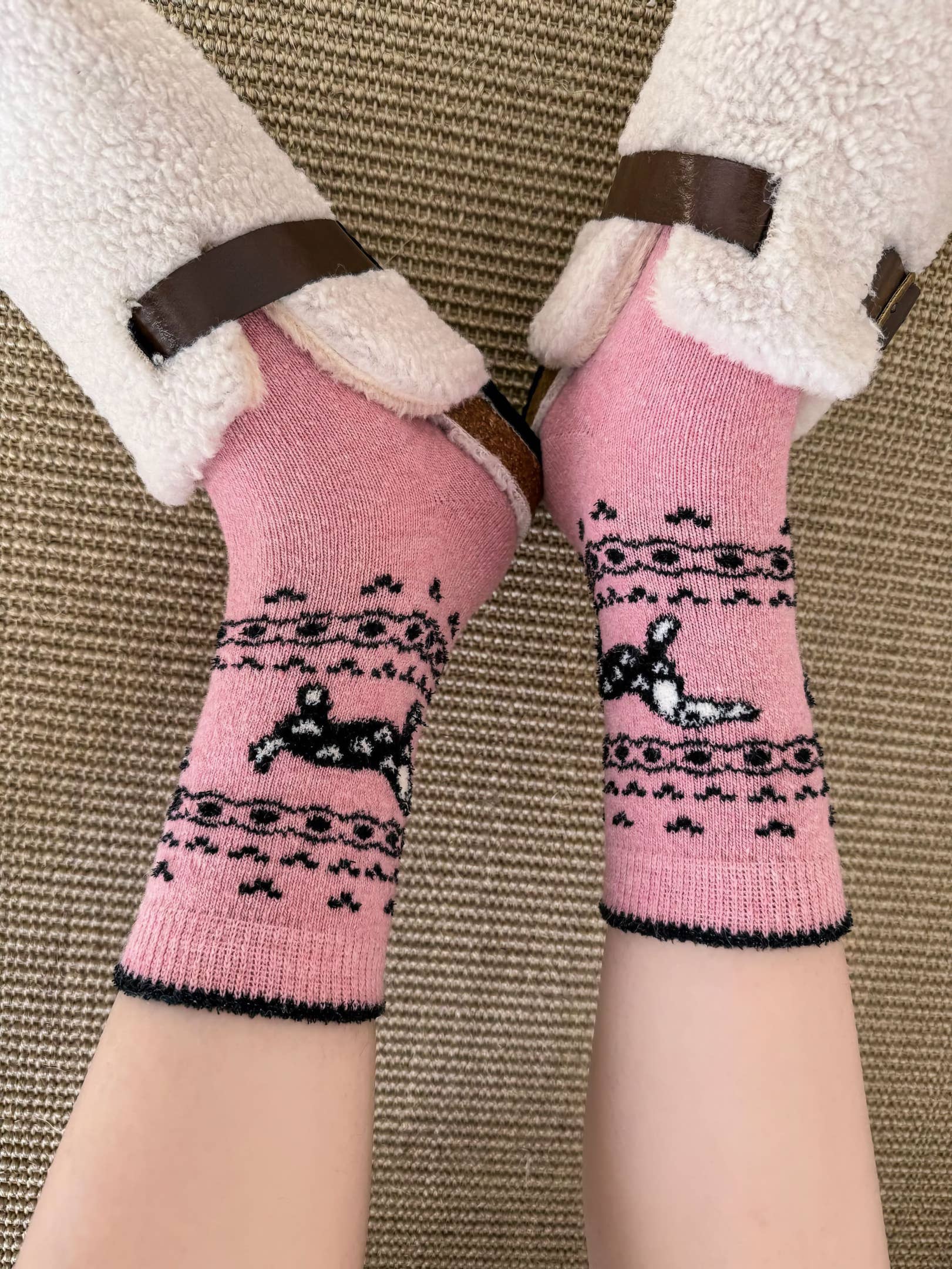 Happy Knits - Wholesale Socks - Women's - Women's Wool Socks - Warm Dachshund Pattern Winter Socks19