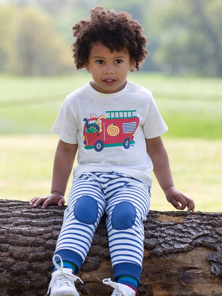 Kite Clothing - Wholesale Screen Printed T-Shirt - Kids - Fire Engine T-Shirt Cream1