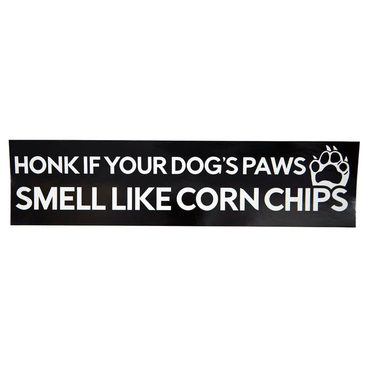 Autocollant pour pare-chocs Dog Paws Smell Like Corn Chips pour la vente par Stuntin Goods