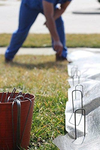 Ashman Online - Wholesale Garden Tool - Ashman 6 Inch Landscape Staples, 100 count1