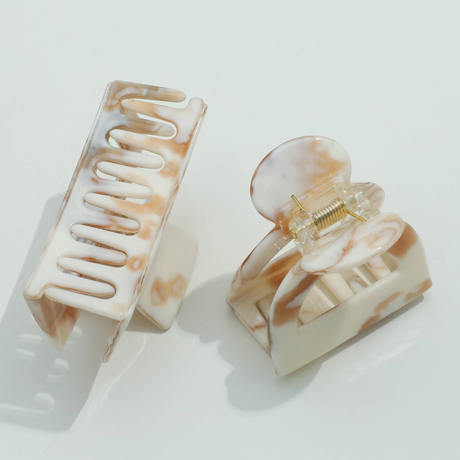 Adorro - Wholesale Hair Clip - Women's - Calacatta Gold S/M | Assorted Small/Medium Claw Clips1