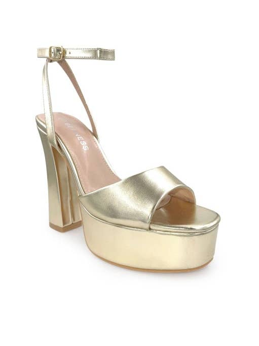 Berness Shoes - Wholesale Platform Heels - Women's - Della7