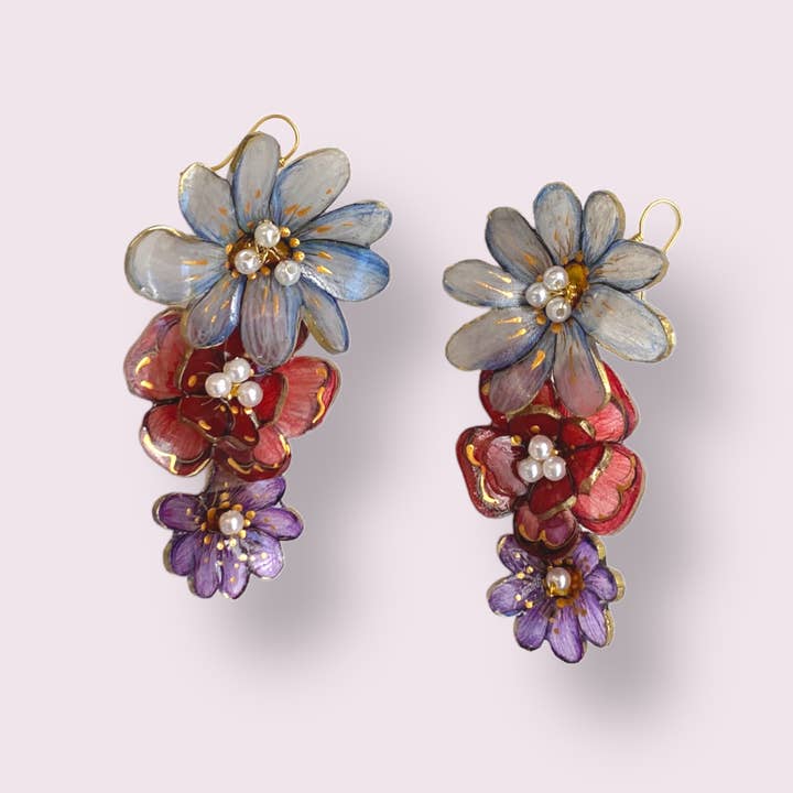 Arte e sfizio - Wholesale Dangle Earrings - Plexiglas earrings with multiple flowers1