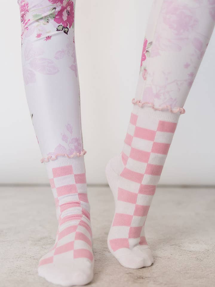 Ampersand Avenue - Wholesale Socks - Women's - Cutie Crew Socks - Checkered Pink