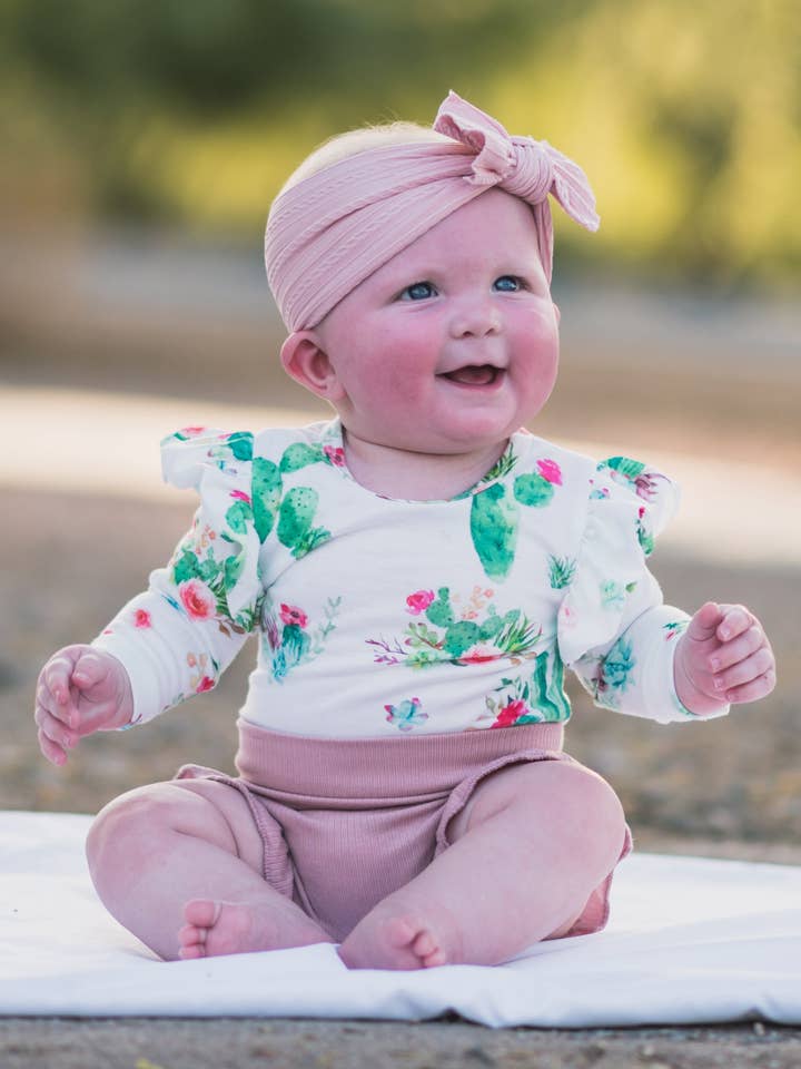 Body à manches longues Desert Garden pour la vente par Celebrate Your Tribe