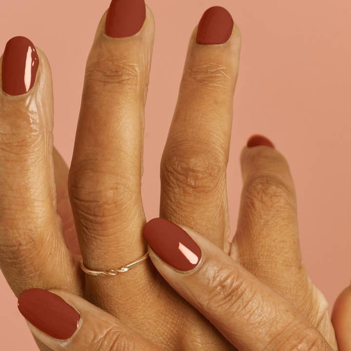 Vegan & 21-free Nail Polish - Leo for wholesale by BKIND