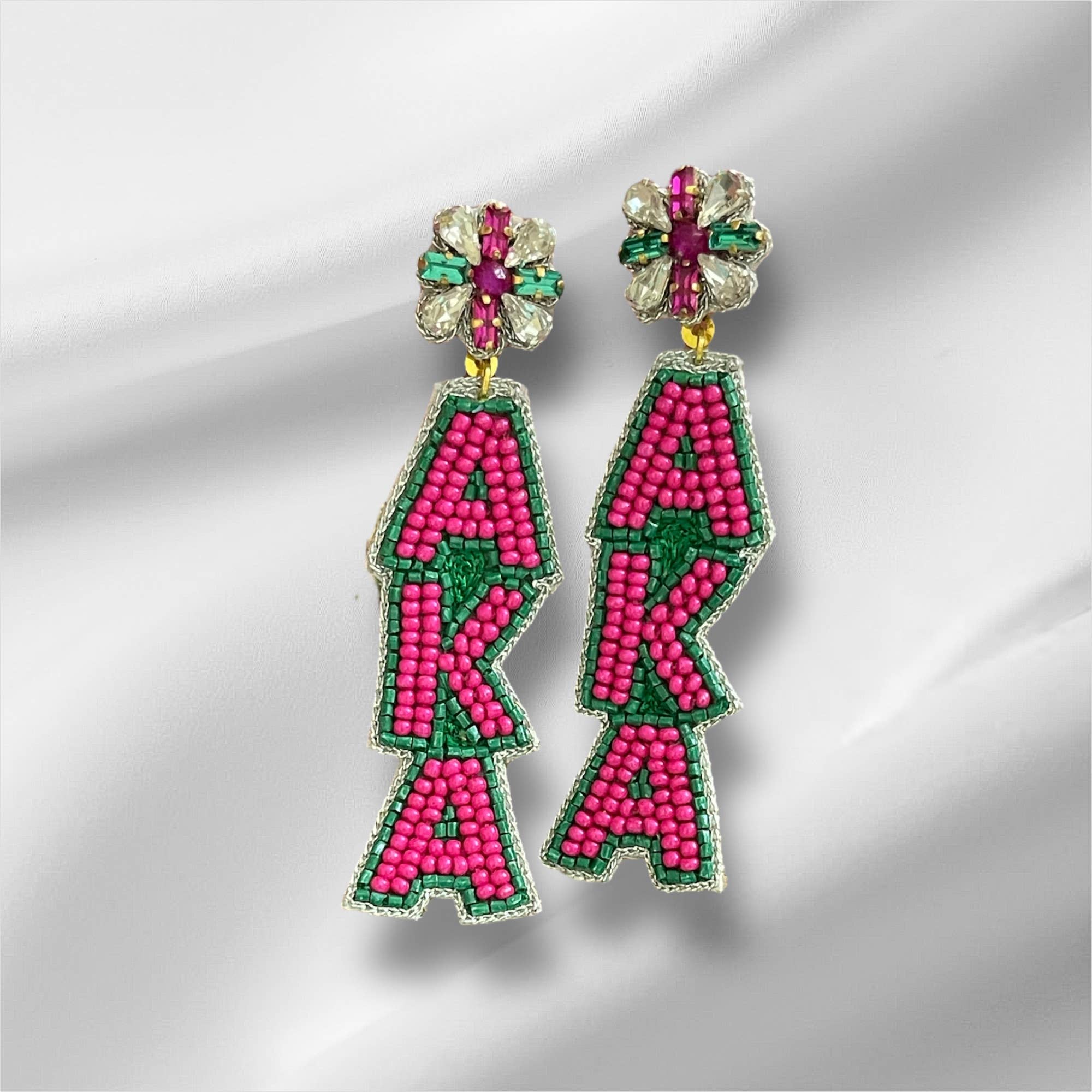 Mon Belle Amie - Vendita all'ingrosso Orecchini pendenti - Orecchini con perline AKA Alpha Kappa Alpha2