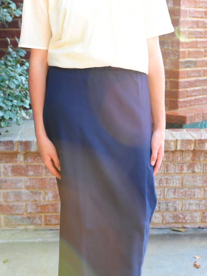 Gonna a tubino Ada Faye 31" - Navy per la vendita all'ingrosso da parte di Ada Faye