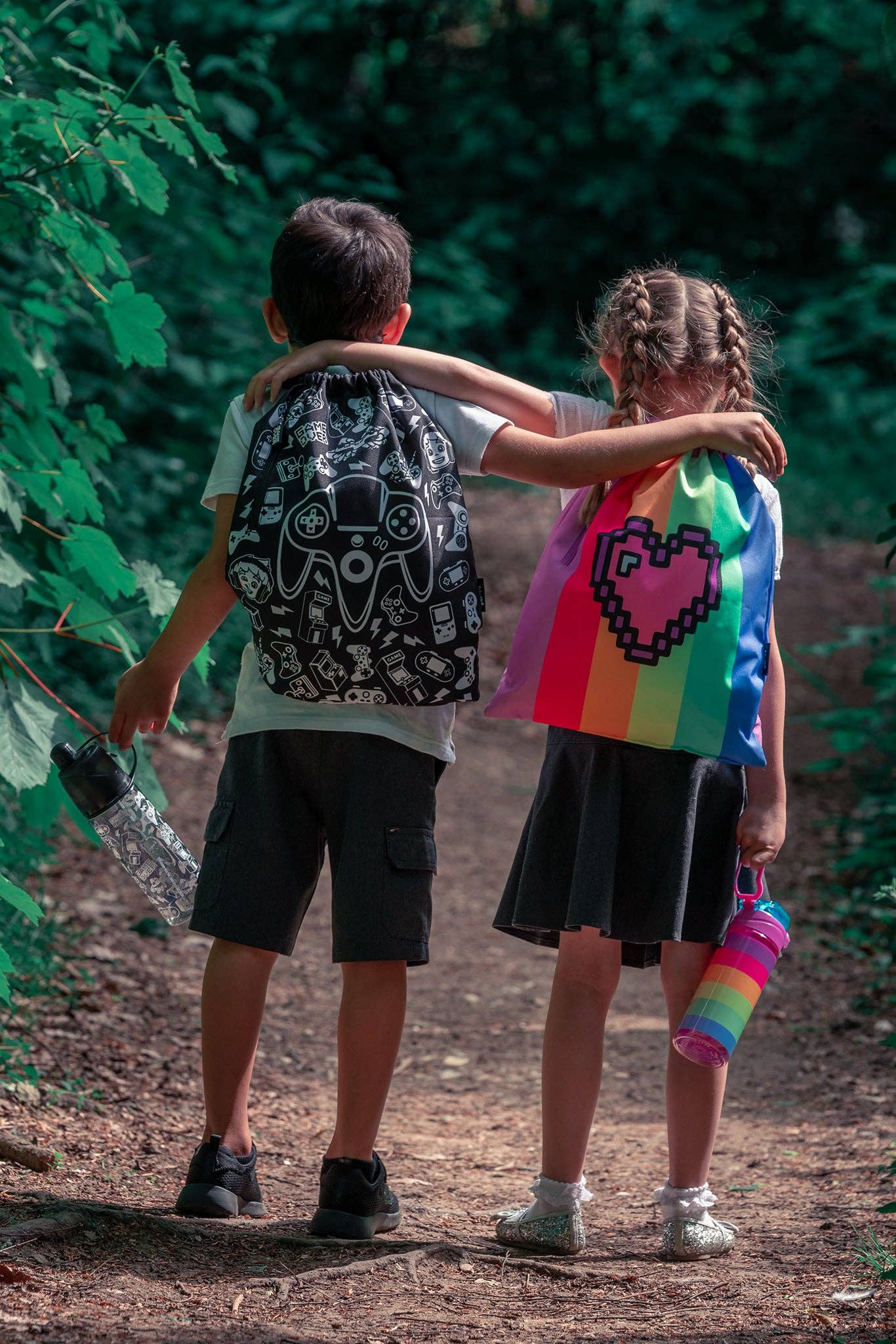 Fringoo Group Ltd – wholesale Påse med dragsko – Barn – Dragsko Väskor - Game On2